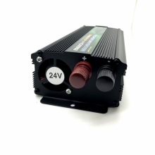 CEJ 1500P Инвертор на напрежение 24V-220V, 1500W